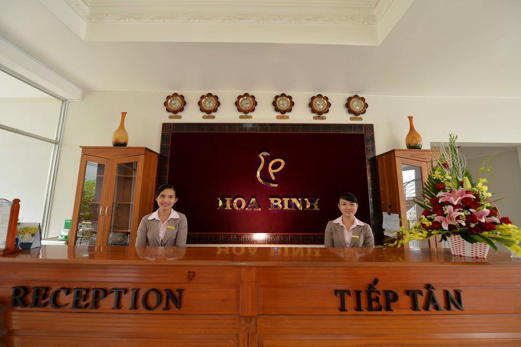 Hoa Binh 2 Hotel Long Xuyên Extérieur photo