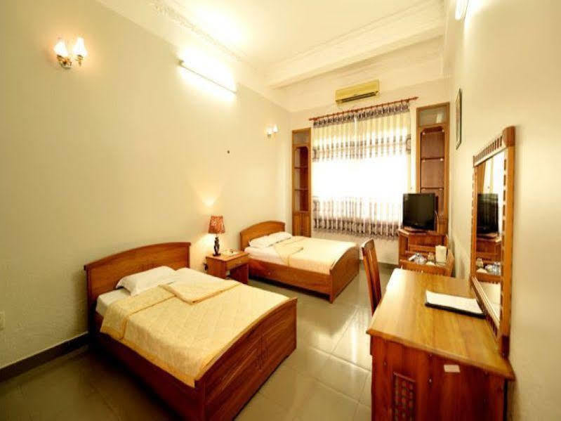 Hoa Binh 2 Hotel Long Xuyên Extérieur photo